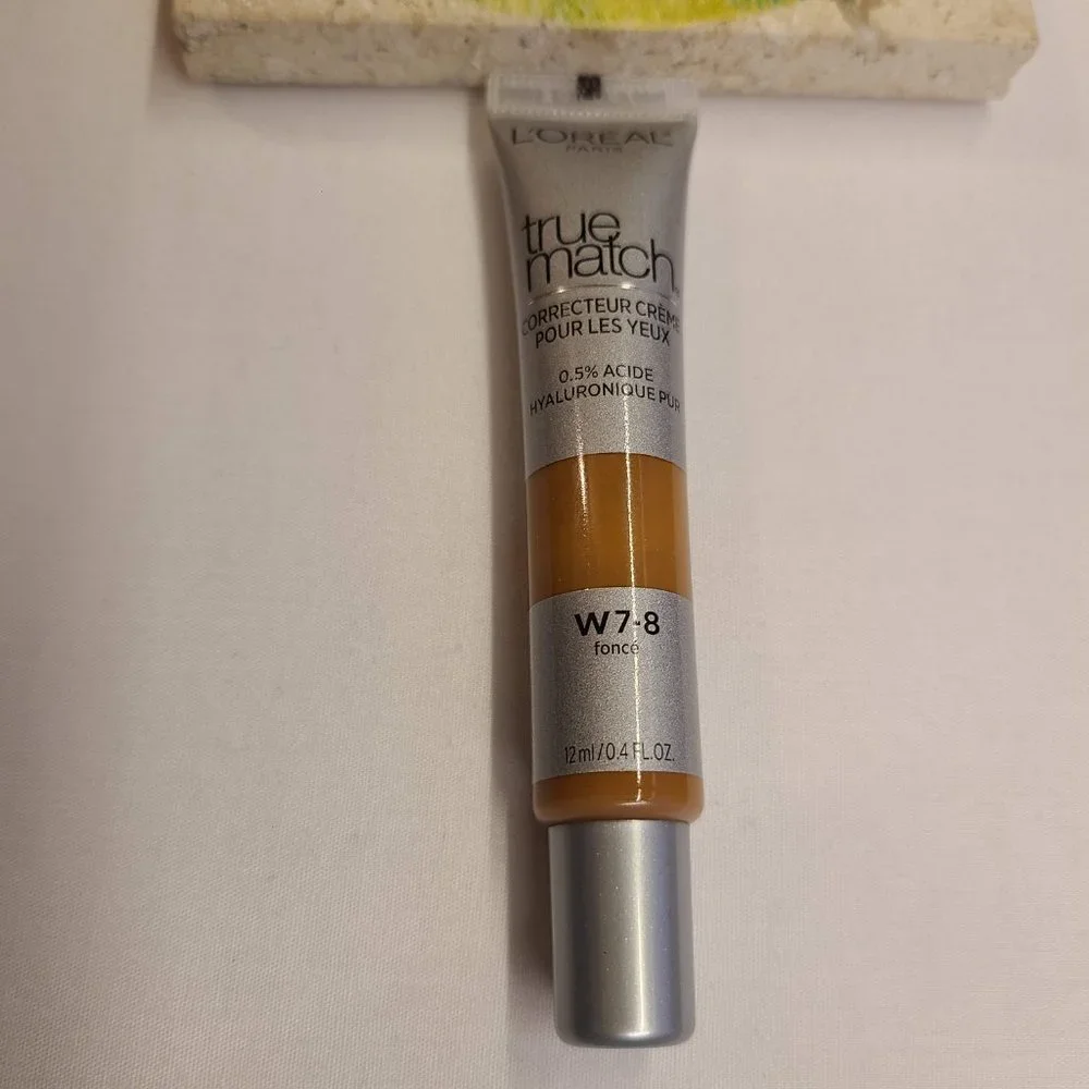 L'Oreal Paris True Match Eye Cream in a Concealer - 12ml